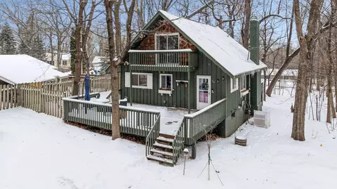 10 Birch Bluff Rd, Tonka Bay, MN 55331