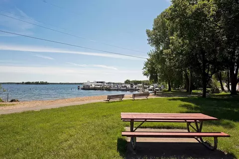 Other - 10 Birch Bluff Rd, Tonka Bay, MN 55331 photo 23 of 25