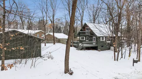 Exterior - 10 Birch Bluff Rd, Tonka Bay, MN 55331 photo 1 of 6