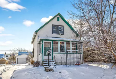 274 Wyoming St E, Saint Paul, MN 55107