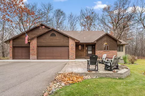 18555 Forest Blvd N, Forest Lake, MN 55025