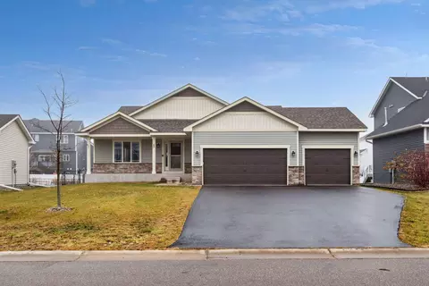 2113 21st Ave S, Lino Lakes, MN 55038