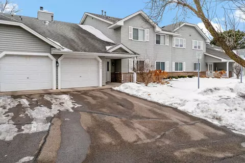 6269 Magda Dr #A, Maple Grove, MN 55369