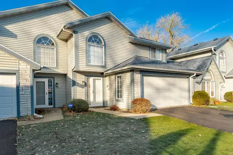 2607 Tuxedo Ln NW, Rochester, MN 55901