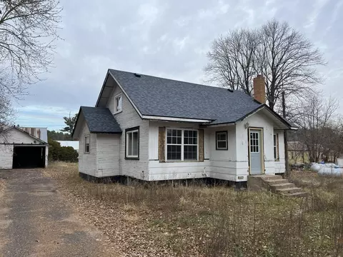 1165 Pine Ave, Frederic, WI 54837
