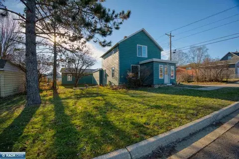 109 E Florida Ave, Gilbert, MN 55741