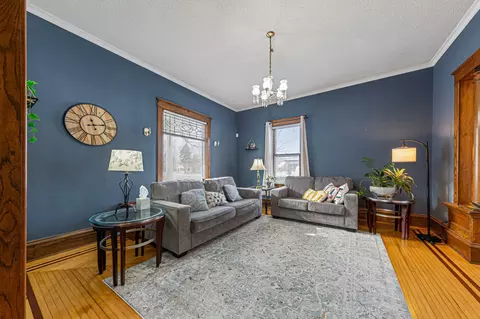 Living - 322 8th St NW, Faribault, MN 55021 photo 3 of 4