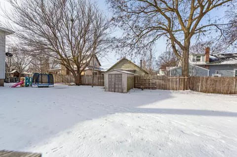 Exterior - 322 8th St NW, Faribault, MN 55021 photo 16 of 18