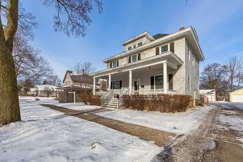 Exterior - 322 8th St NW, Faribault, MN 55021 photo 3 of 18