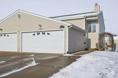1523 28 Ave S, Fargo, ND 58103