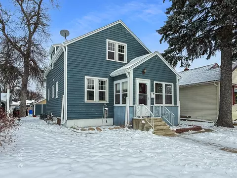 337 Elmwood Ave S, Fargo, ND 58103