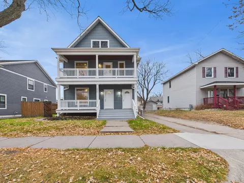 1933 Hillside Ave N, Minneapolis, MN 55411