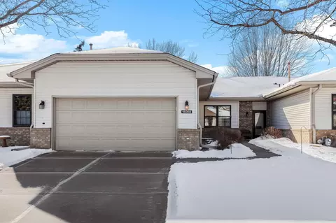 15068 Derby Cir, Rosemount, MN 55068