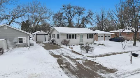 104 3rd St NW, Dilworth, MN 56529