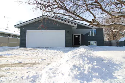1403 Northway Pl, Saint Cloud, MN 56303