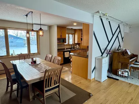 Dining - 111 Cherry Ave, Bird Island, MN 55310 photo 3 of 4