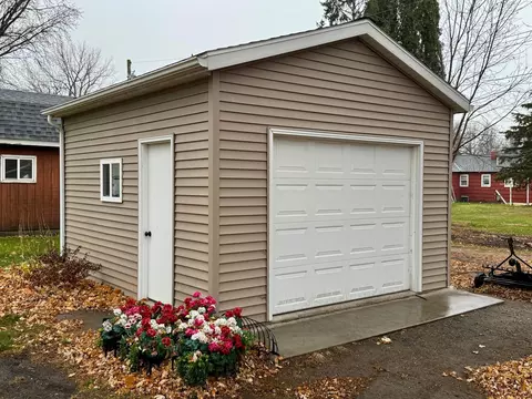Other - 111 Cherry Ave, Bird Island, MN 55310 photo 1 of 5