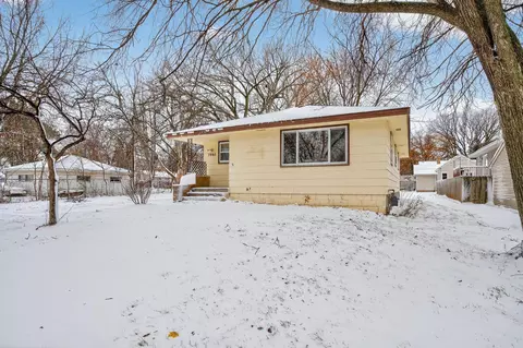 7990 E River Rd, Fridley, MN 55432