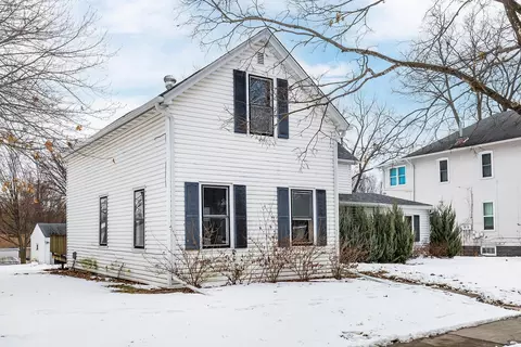 809 S 5th St, Saint Peter, MN 56082 photo 3