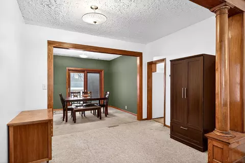 809 S 5th St, Saint Peter, MN 56082 photo 9