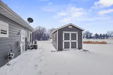 804 Mitchell Ct, Glencoe, MN 55336 photo 27