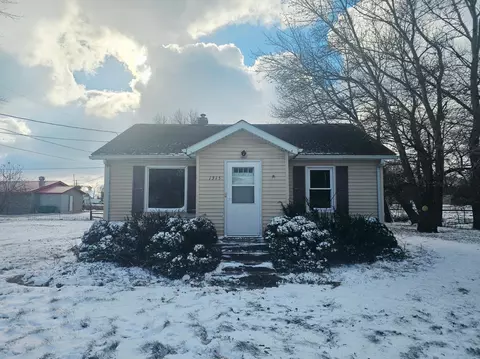 1315 11th Ave, Clarkfield, MN 56223