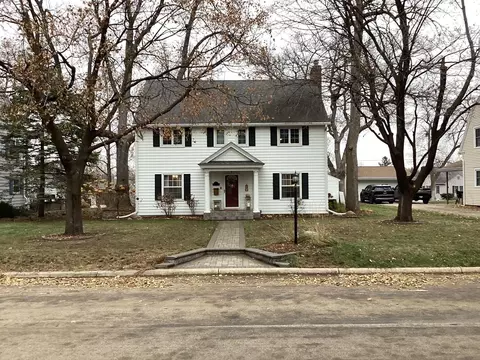 210 Lee Pl, Albert Lea, MN 56007