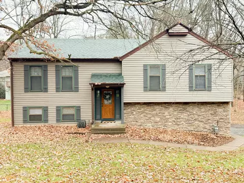 3611 Golf Rd, Eau Claire, WI 54701