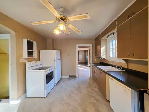 511 8th St NE, Staples, MN 56479 photo 10
