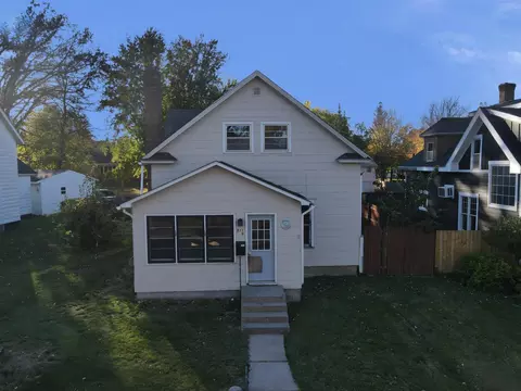 511 8th St NE, Staples, MN 56479 photo 2