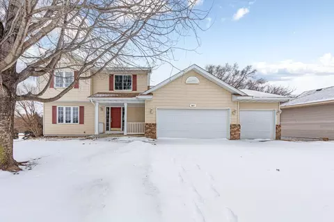 607 Miller Ct, Dundas, MN 55019 photo 3