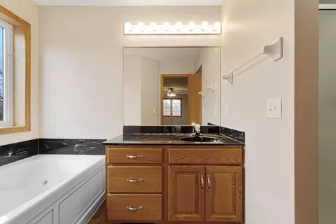 607 Miller Ct, Dundas, MN 55019 photo 31