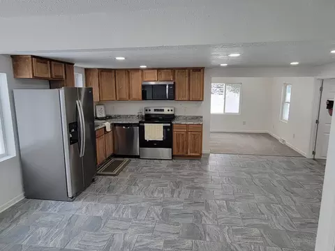 Kitchen - 1201 L St NE, Brainerd, MN 56401 photo 4 of 4