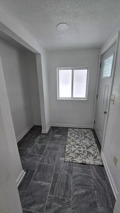 Entry Way - 1201 L St NE, Brainerd, MN 56401 photo 2 of 2
