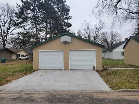 Exterior - 1201 L St NE, Brainerd, MN 56401 photo 3 of 6