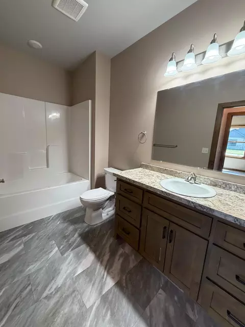 Bath - 16912 Piper Ln, Brainerd, MN 56401 photo 3 of 3