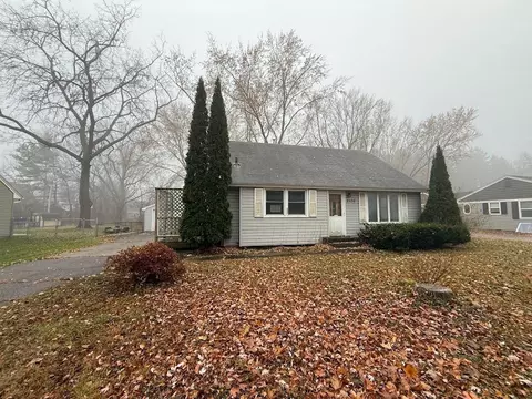 2106 Richard Ave, White Bear Lake, MN 55110