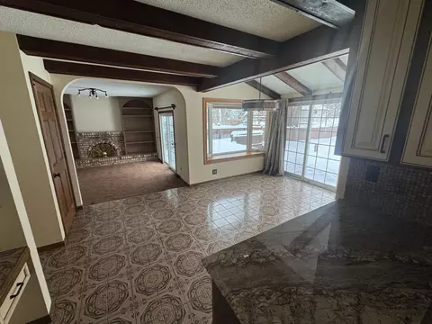 5564 E Danube Rd, Fridley, MN 55432 photo 2