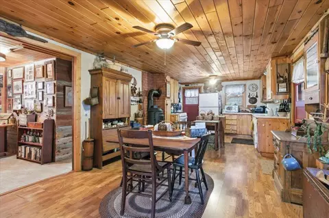 Dining - 2170 County Road 5 NW, Hackensack, MN 56452 photo 1 of 2