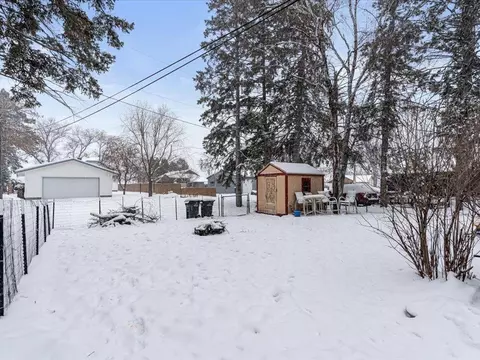 Exterior - 1315 8th Ave NE, Brainerd, MN 56401 photo 4 of 6