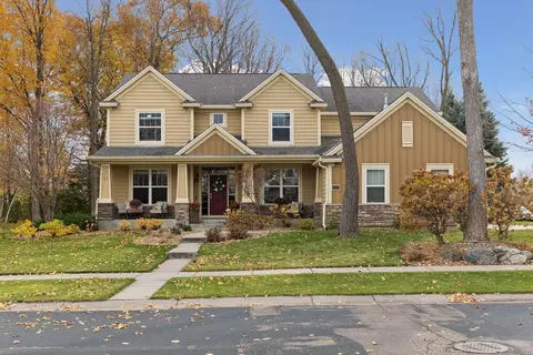 6726 Fountain Ln N, Maple Grove, MN 55311