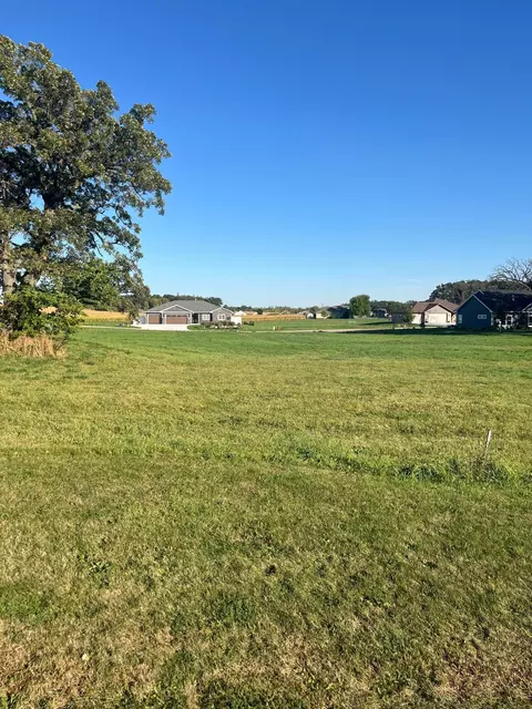2829 Timber Ridge Dr NE, Owatonna, MN 55060