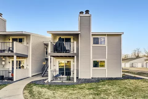 1713 Fulham St #F, Saint Paul, MN 55113