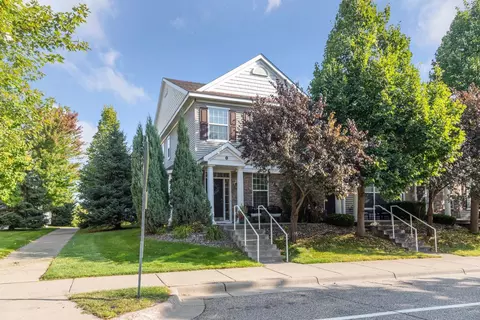 1615 Legacy Pkwy E #1011, Maplewood, MN 55109