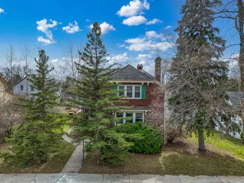433 2nd St SW, Perham, MN 56573