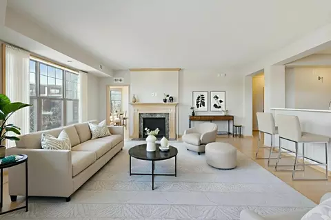 3600 Wooddale Ave S #319, Saint Louis Park, MN 55416