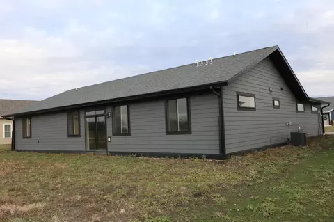4712 Hampton Loop S, Moorhead, MN 56560 photo 4