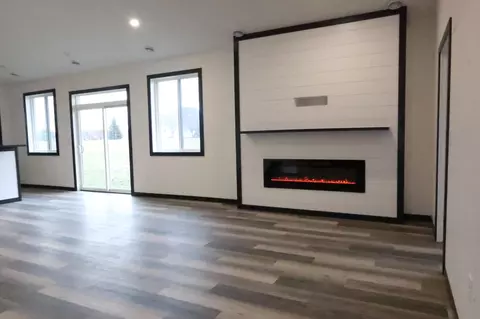 4712 Hampton Loop S, Moorhead, MN 56560 photo 7