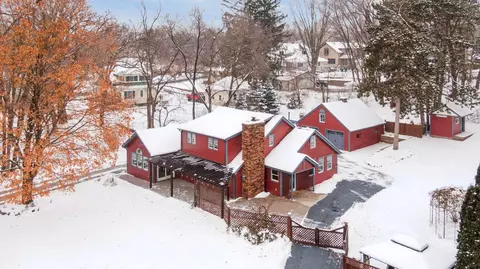 709 Riverside Dr N, Hudson, WI 54016