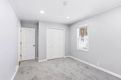 Bedroom - 9350 Roy Rd, Delano, MN 55328 photo 6 of 7